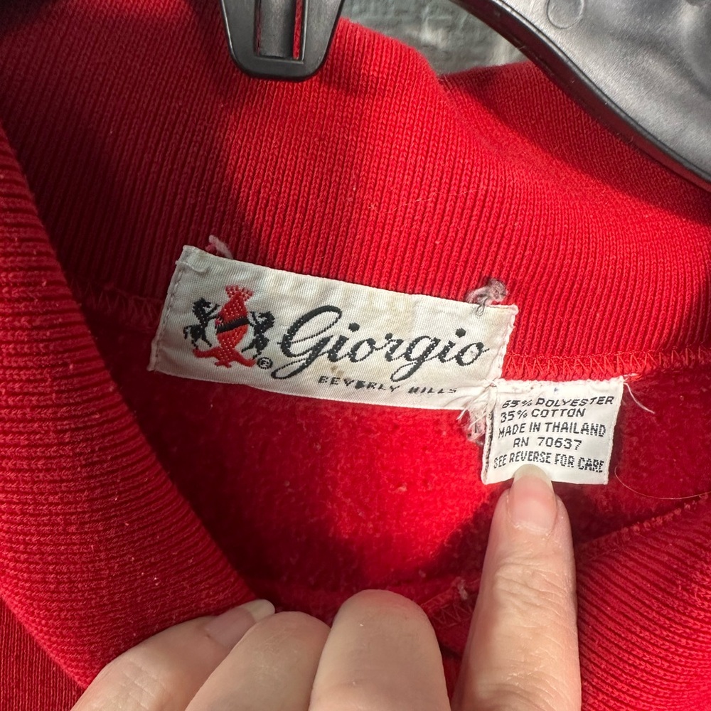 Giorgio Beverly Hills Vintage Red Sweatshirt No Size EUC - Picture 5 of 7